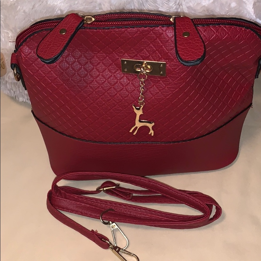 FEMALE SHOULDER BAG